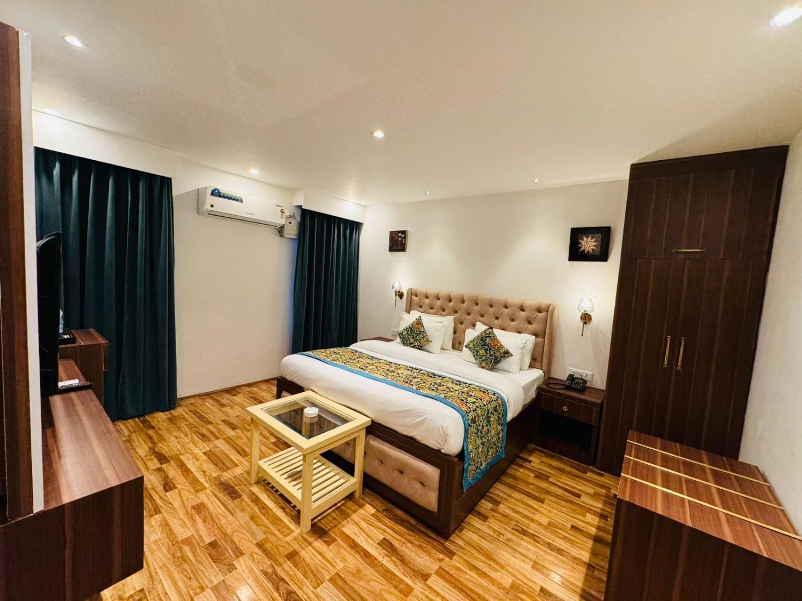 De Elaaf The Luxury Stay Srīnagar 外观 照片