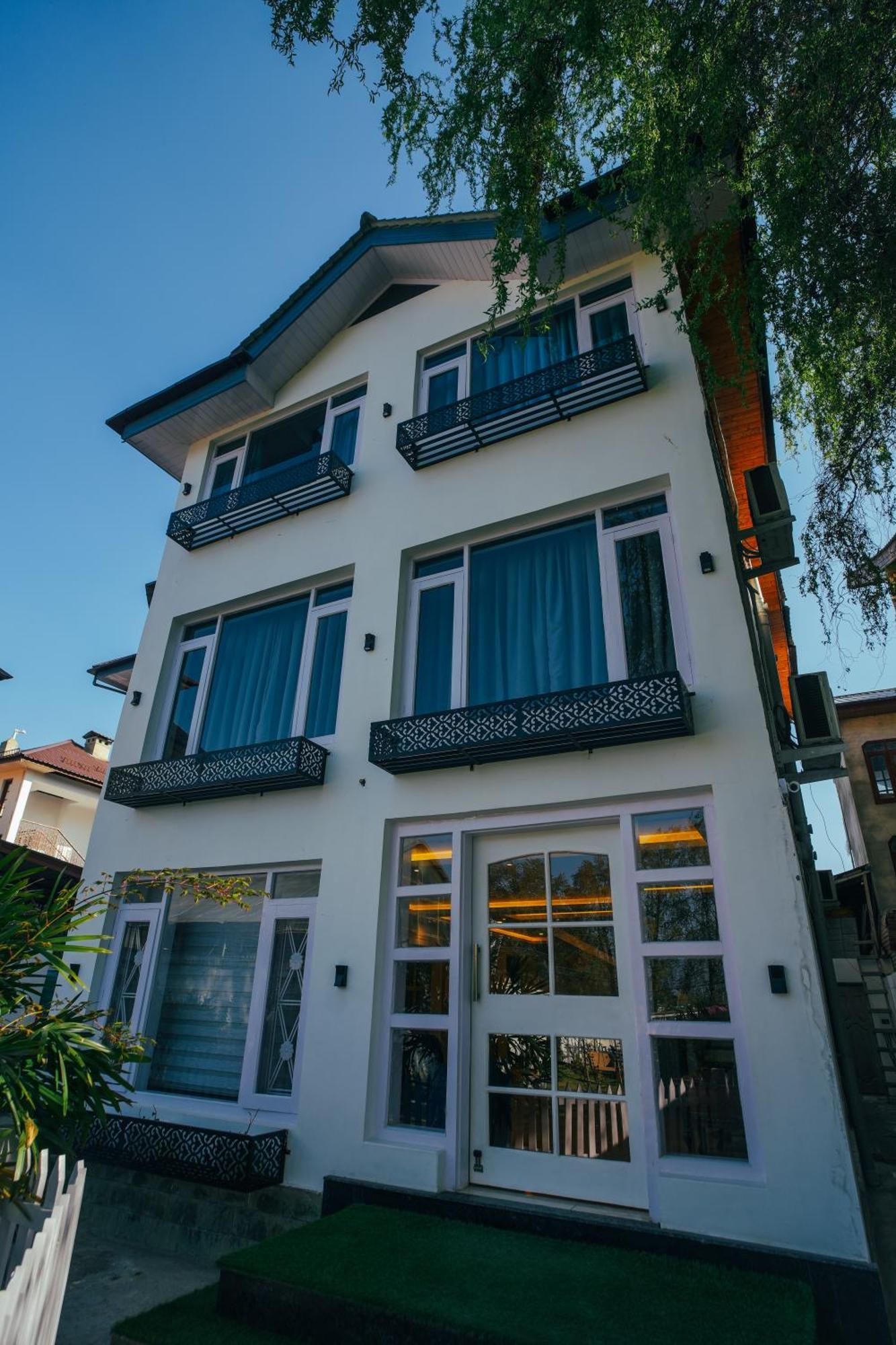 De Elaaf The Luxury Stay Srīnagar 外观 照片