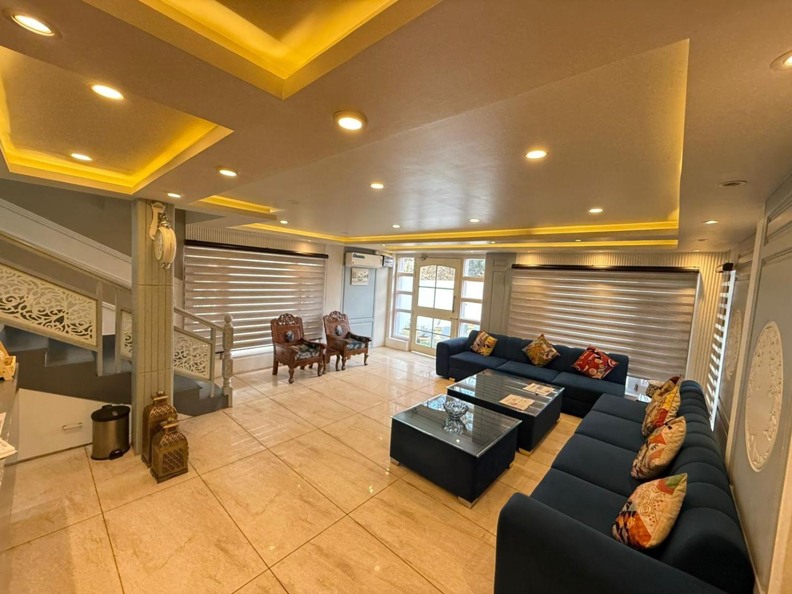 De Elaaf The Luxury Stay Srīnagar 外观 照片